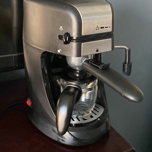 New never use espresso machine by Capresso. - Picture 4 of 4